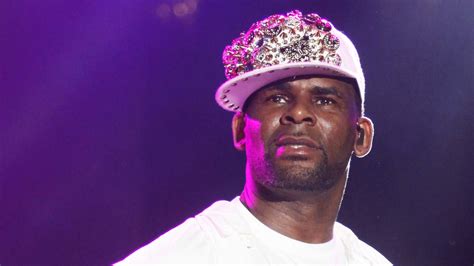 r kelly s delusional response to sex cult allegations in ‘i admit i m the victim here