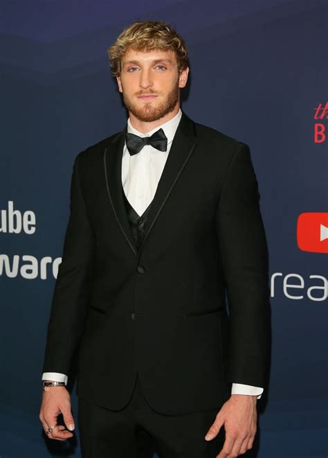 Youtuber Logan Paul Jokes He Ll Leak Sex Tape After X Rated Video