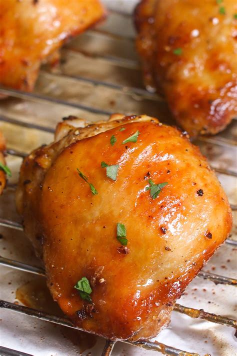 oven baked chicken thighs easy crispy tipbuzz