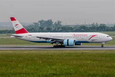 austrian airlines heavys  vienna airport  full hd youtube