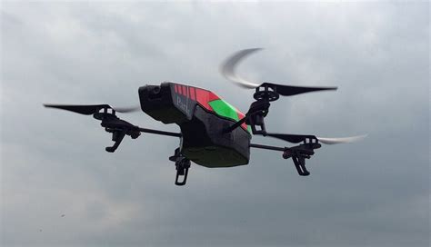 travelbydrone les drones vous font voyager  travers le monde