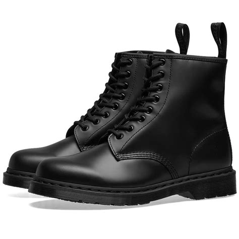 dr martens   eye smooth leather boot black mono  uk
