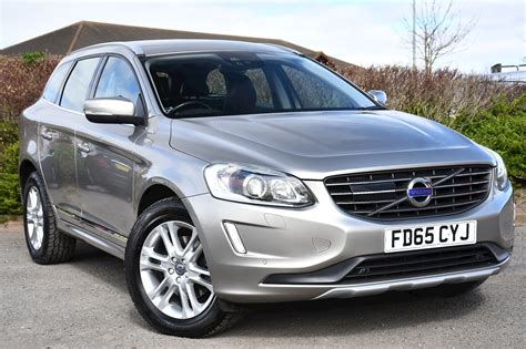 volvo xc  se lux nav awd  dr automatic fdcyj