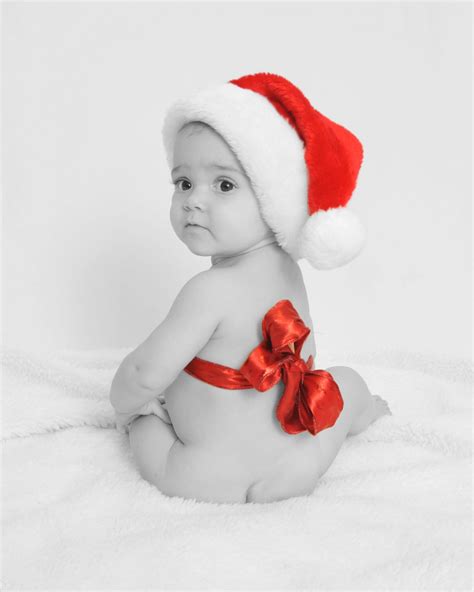 pin  mayra lopez  picture ideas christmas baby pictures baby