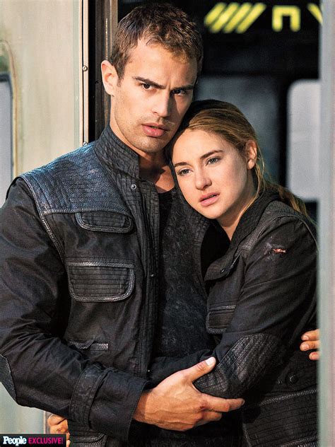 shailene woodley theo james is a great kisser divergent movie news