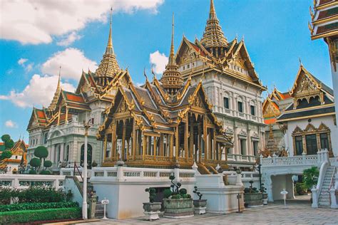 bangkoks grand palace  travel