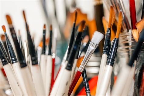 clean oil paint brushes   easy steps