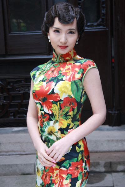chen hao with images traditional chinese dress