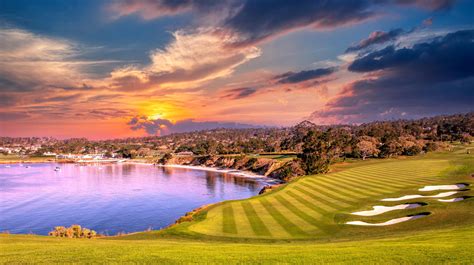 golf courses  america top  fairways  beloved  experts