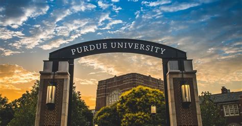 purdue university offering   discounted courses