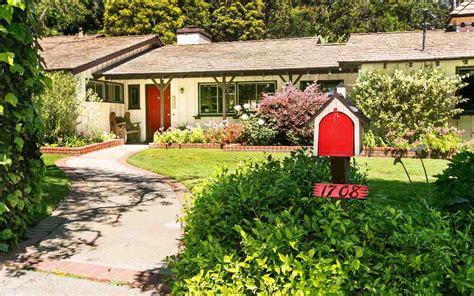 sprawling california ranch style home