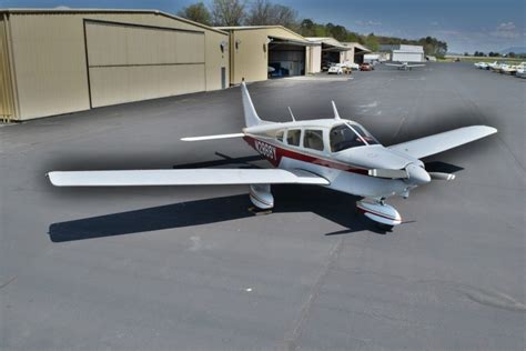 single engine  piper archer ii pa  cherokee aircraft  sale