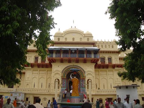 ayodhya holy town  uttar pradesh