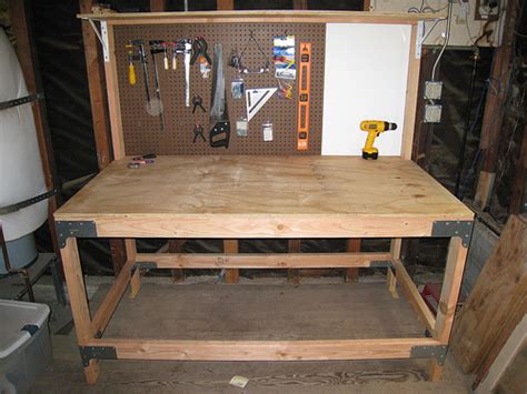 wood cheap workbench plans   build  easy diy woodworking projects
