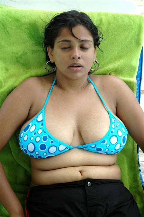 indian desi hot girls bhabhi random click photos