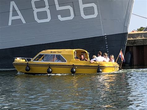 phoenix  watertaxi van der vlies nautic