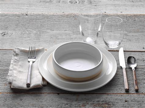 set  table basic informal  formal settings