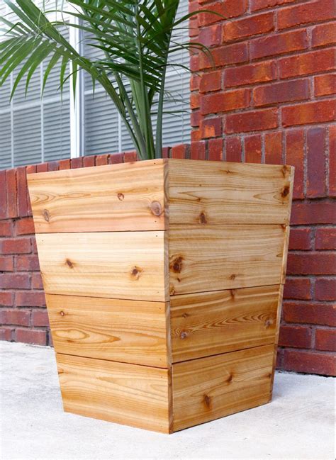 Licker Diy Diy Tall Planter Box Designs