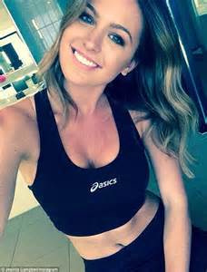jesinta campbell shows of her fit physique in a crop top