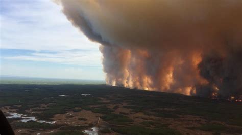 northern alberta wildfire thousands evacuate conditions expected  worsen eye   arctic