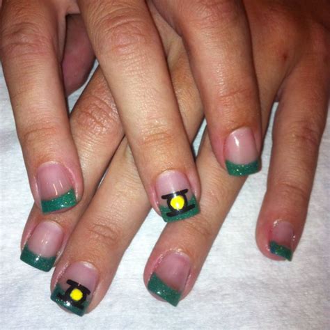 green lantern nails  heather  savain salon spa nail art nails
