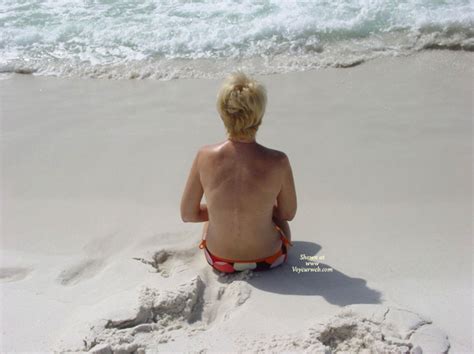 Libby Naked On The Beach October 2007 Voyeur Web