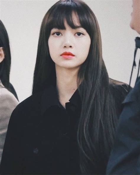 What Is The Best Hair Color For Lisa From Blackpink Black
