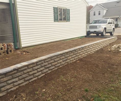 build  block retaining wall  steps  pictures