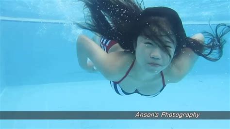 Underwater Test In Bikini Using Canon S100 And Seashell Ss 1