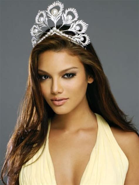 Miss Universo 2006 Jerris Zuleyka Rivera Mendoza Cayey Puerto Rico