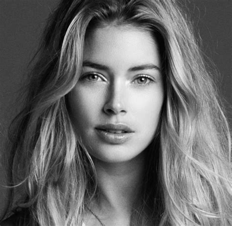 Just Look At The Camera Face Hair Beauty Doutzen Kroes