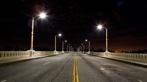 bright street lights   bad   health doctors  mental floss