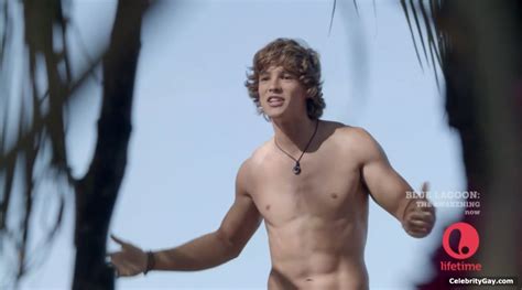 brenton thwaites nude leaked pictures and videos