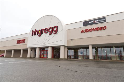 trip   mall hhgregg closing  stores  bankruptcy rumors