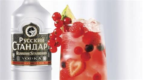וודקה עם פירות יער cocktails russians