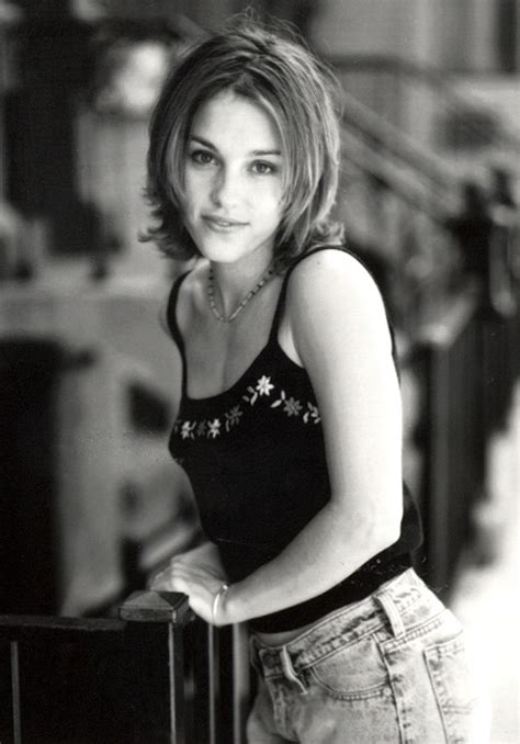 Amy Jo Johnson From 90s Girl Crushes You Totally Forgot About E News