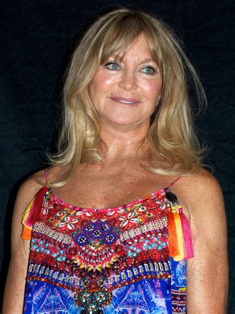 Goldie Hawn Says Male And Female President Should Run U S Celebrity