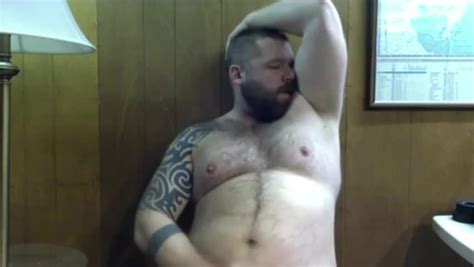 Hot Hairy Bear Gets Off On The Stink Of His Hairy Musty Armp