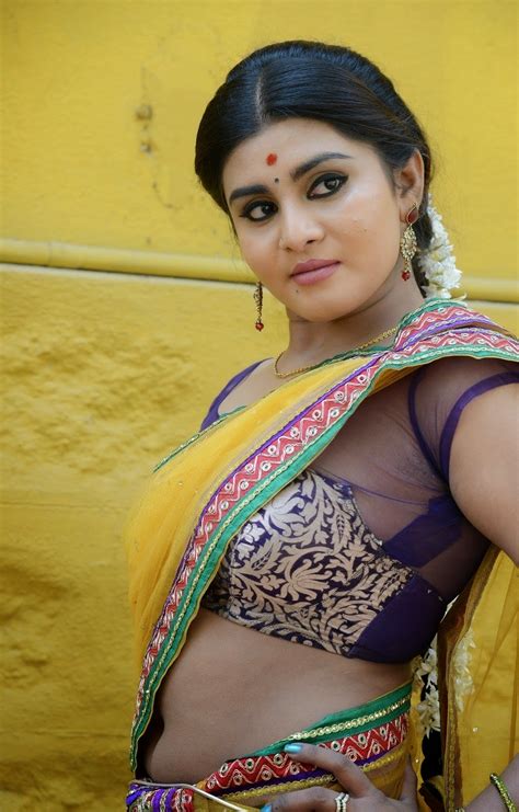 Harini Actress Hd Wallpaperes Spicy Nacked Exposing Stills
