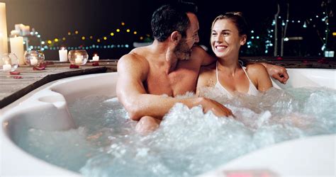 Hot Tub Date Night How To Plan Your Romantic Experience Cal Spas Mn