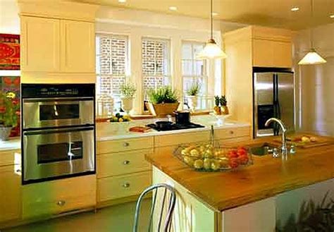 lake house kitchen ideas images  pinterest kitchens  house  country kitchens