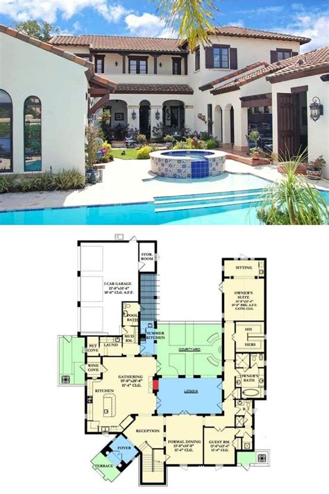 story  bedroom spanish colonial home  central courtyard floor plan colonial house