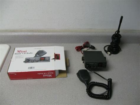 radio shack mini mobile  channel cb trc   magnetic mobile antenna ebay