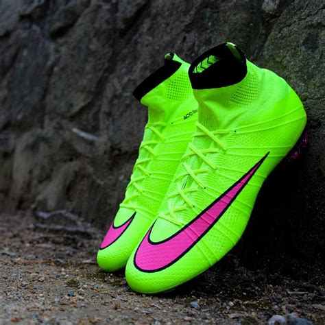 soccer boots    good soccer players nike    boots soccer