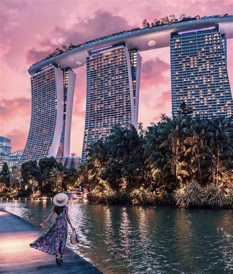 reasons  visit singapore  luxury lifestyle magazine