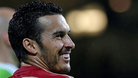 official chelsea hail  signing pedro slayer  manchester united  ate   pies