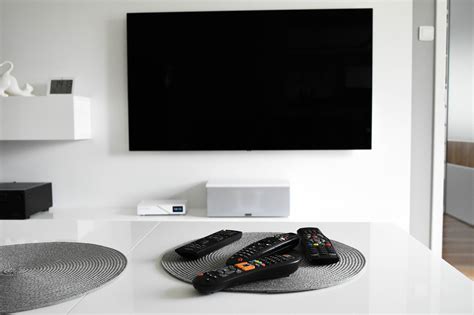 reasons  consult  electrician  flat screen tv installation