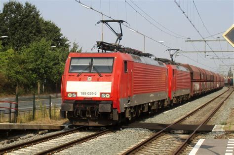 kohlezug mit   durchfahrt   augustus  blerick hellertal