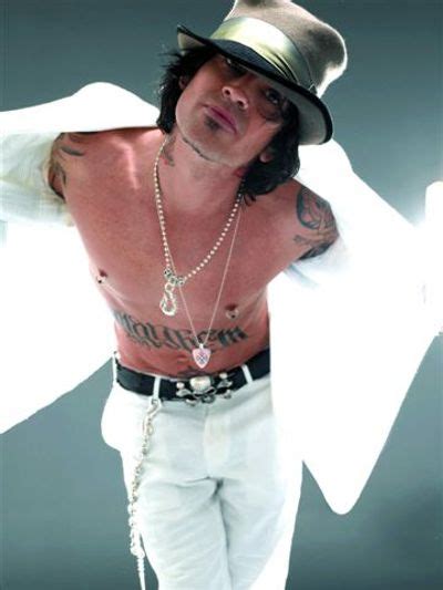 tommy lee biography and history allmusic