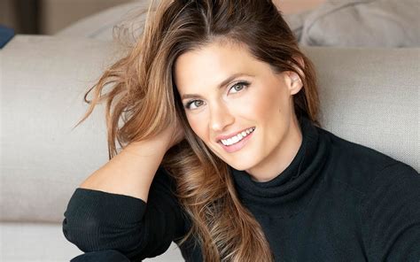 Stana Katic Castle And Absentia Actress Stana Katic On